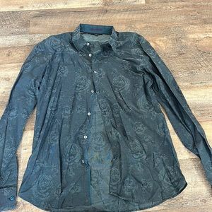 Rose print men’s dress shirt, in brand new condition